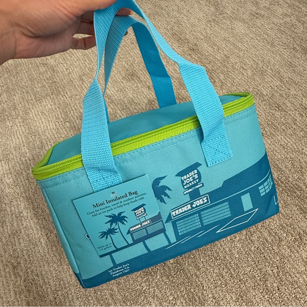 Trader Joe’s Mini Cooler Bag - NEW Blue